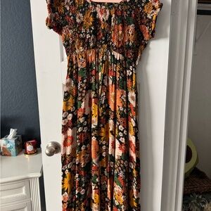 NATURAL LIFE Floral Patterned Garment